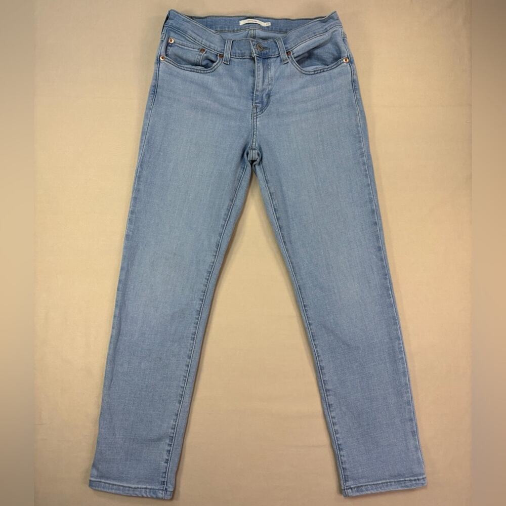 Levi's Classic Light Blue Boyfriend Women's Jeans Size 27